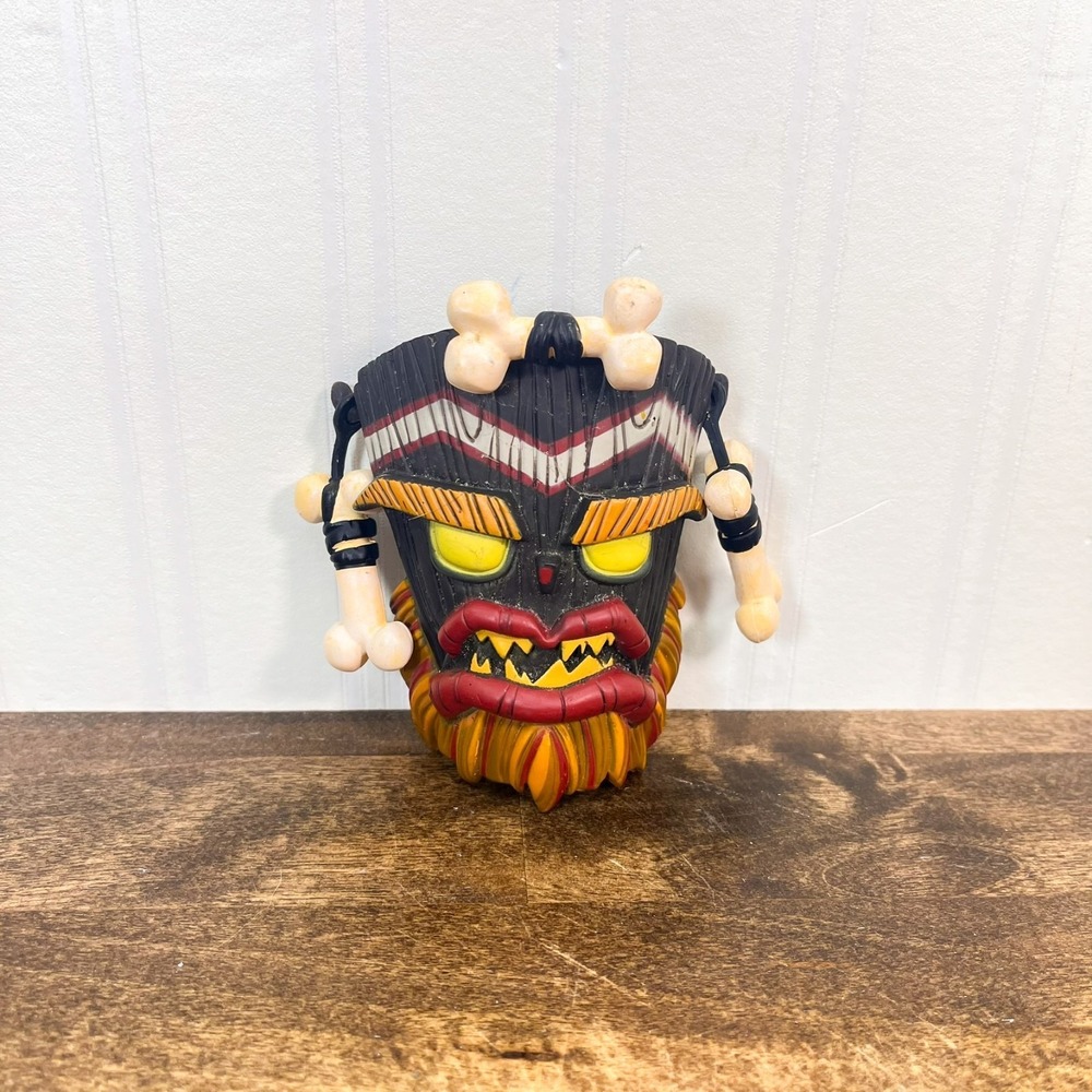 Crash Bandicoot Uka Uka Mask Resaurus Figure 1999 Vintage RARE